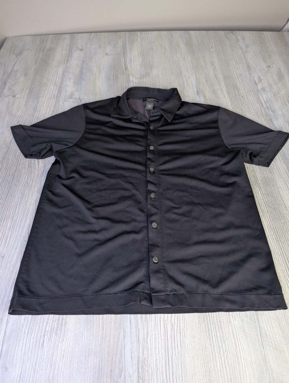 Banana Republic Stretch Men's Short Sleeve Button-Down Performance Shirt